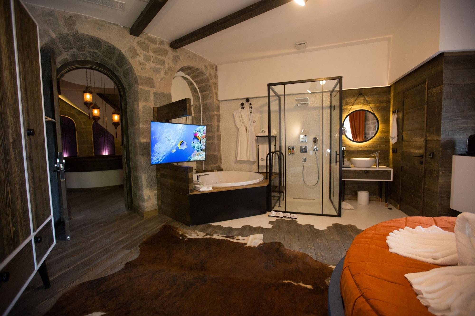 Cephanelik Butik Hotel Trabzon Exterior photo